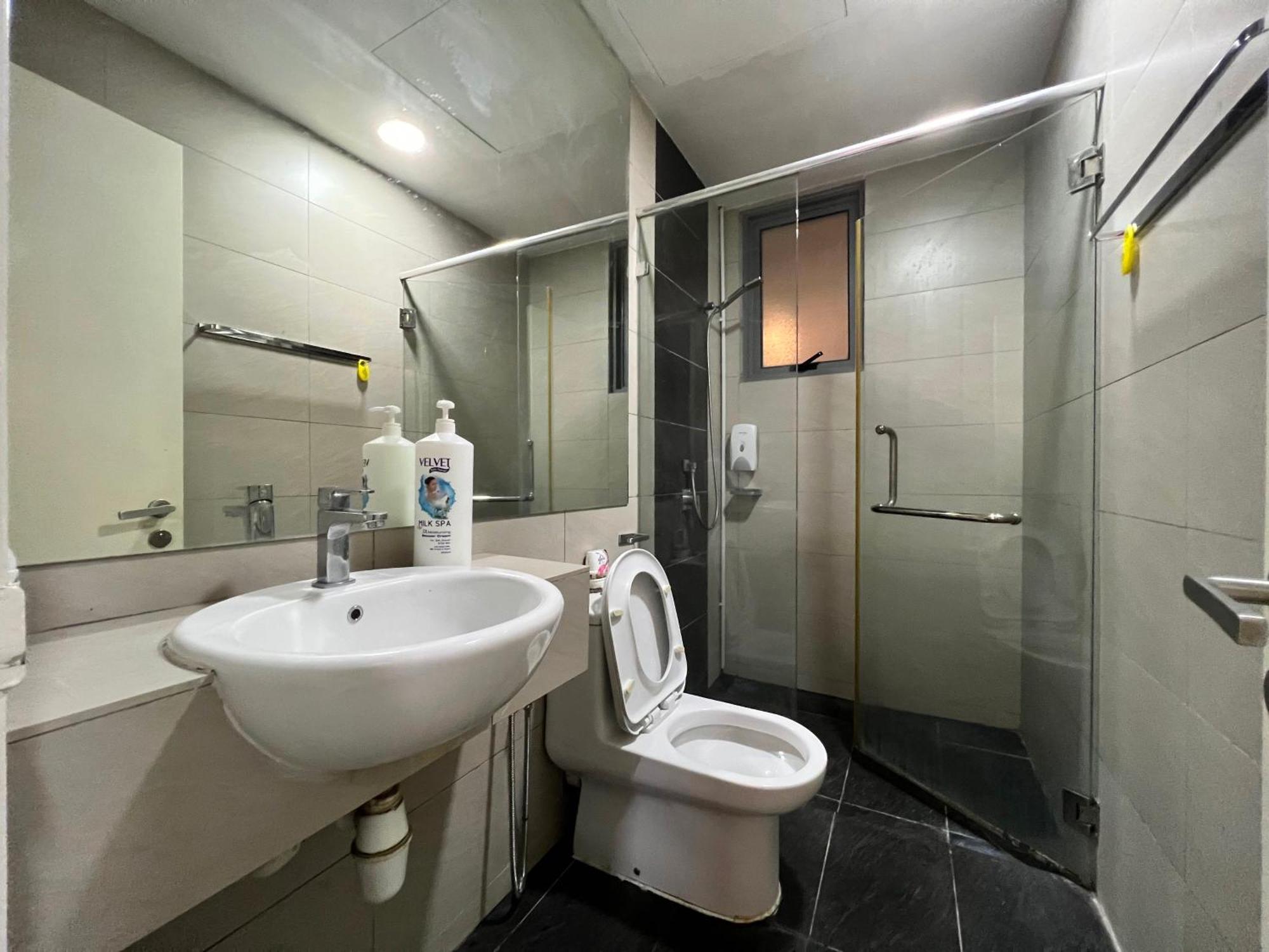 Capital O 90987 The Loft Residences Homestay @ Imago Shopping Mall 2 Kampong Sembulan Eksteriør bilde