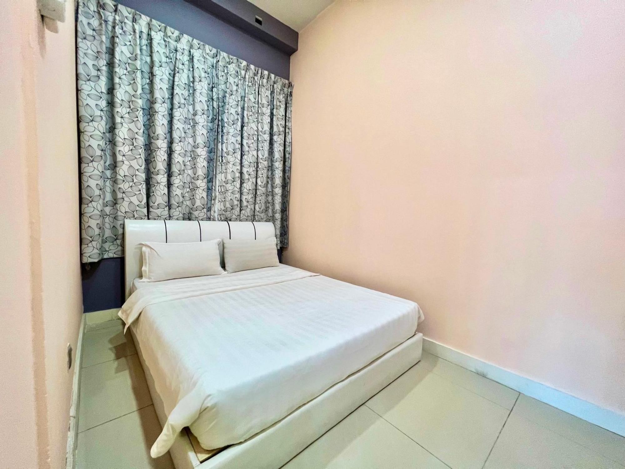 Capital O 90987 The Loft Residences Homestay @ Imago Shopping Mall 2 Kampong Sembulan Eksteriør bilde