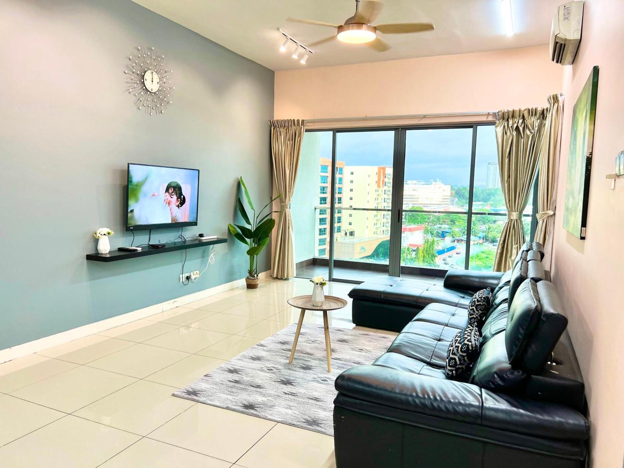 Capital O 90987 The Loft Residences Homestay @ Imago Shopping Mall 2 Kampong Sembulan Eksteriør bilde